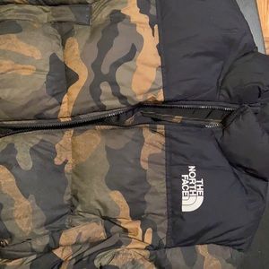 North face woman crop jacket